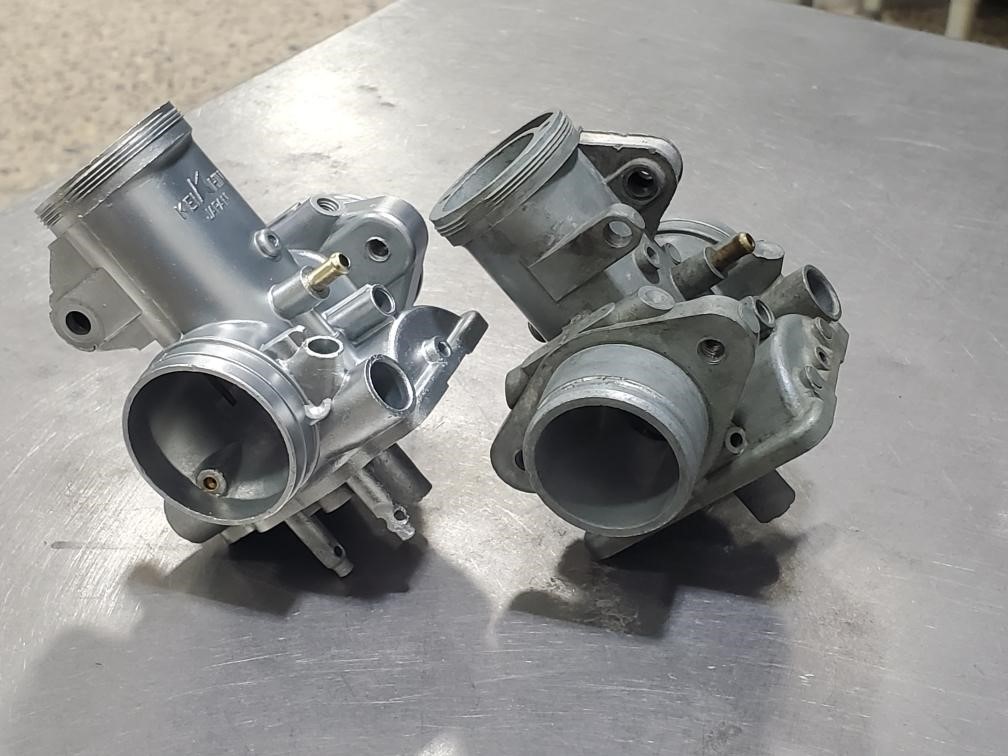 Vapor honed carburetor, before and after view